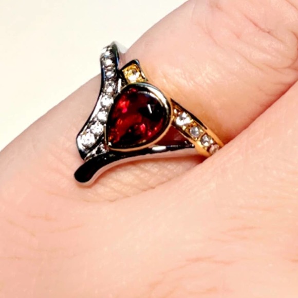 Modern 2 Color Ring - Picture 2 of 2